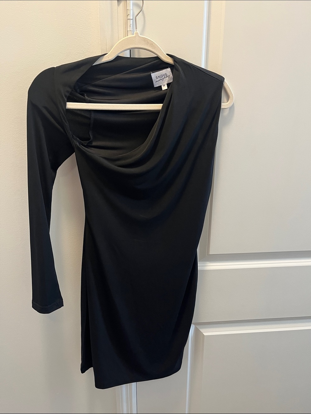 SNDY Black Asymmetrical One-Sleeve Drape Dress